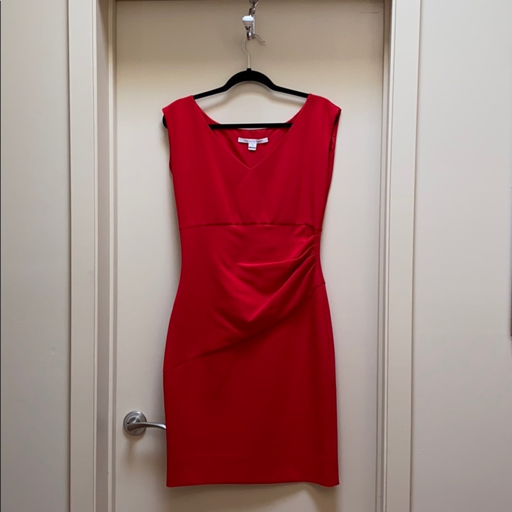 EUC! Diane Von Furstenberg Red Dress Size 10